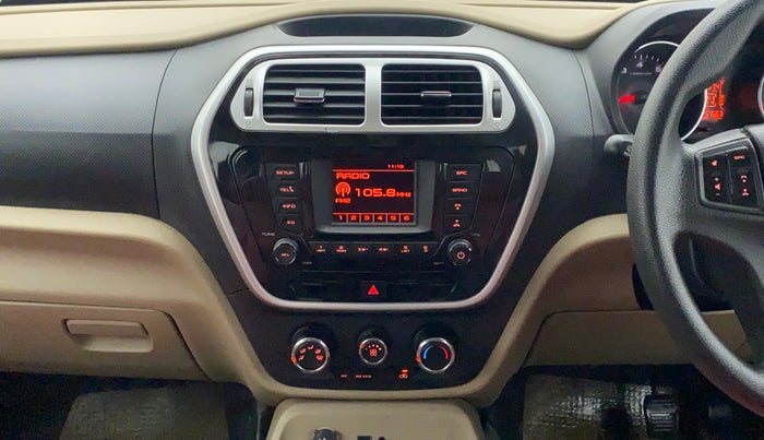 2016 Mahindra TUV300 T8 AT, Diesel, Automatic, 57,607 km, Air Conditioner