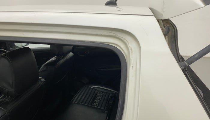 2014 Maruti Swift LDI, Diesel, Manual, 1,14,982 km, Left C pillar - Pillar damaged/repaired