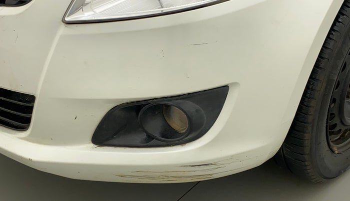 2014 Maruti Swift LDI, Diesel, Manual, 1,14,982 km, Front bumper - Minor scratches