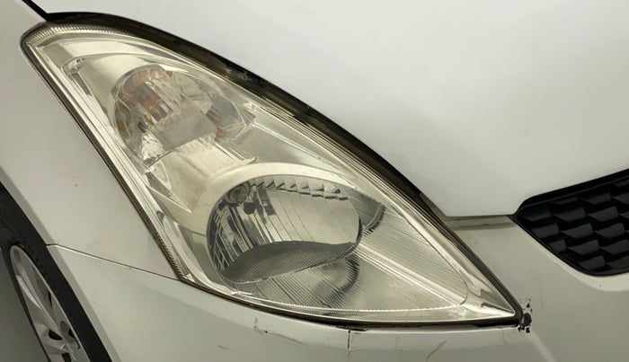 2014 Maruti Swift LDI, Diesel, Manual, 1,14,982 km, Right headlight - Minor scratches