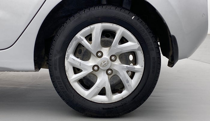 2017 Hyundai Grand i10 SPORTZ 1.2 KAPPA VTVT, Petrol, Manual, 69,167 km, Left Rear Wheel