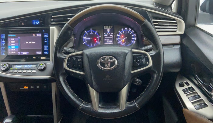 2016 Toyota Innova Crysta 2.8 ZX AT 7 STR, Diesel, Automatic, 1,63,636 km, Steering Wheel Close Up