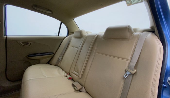 2013 Honda Amaze 1.2L I-VTEC S, Petrol, Manual, 76,230 km, Right Side Rear Door Cabin
