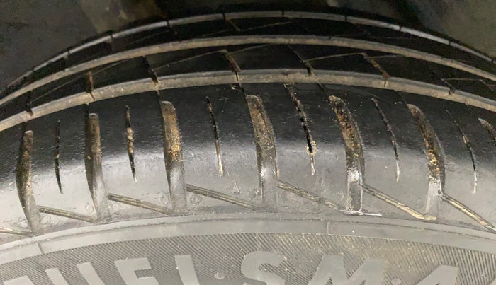 2021 Datsun Redi Go T(O), Petrol, Manual, 25,065 km, Right Rear Tyre Tread