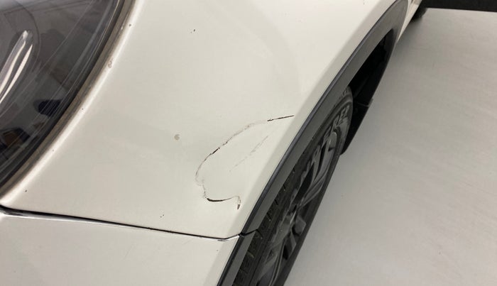 2018 Maruti Vitara Brezza ZDI AMT, Diesel, Automatic, 82,713 km, Left fender - Slightly dented
