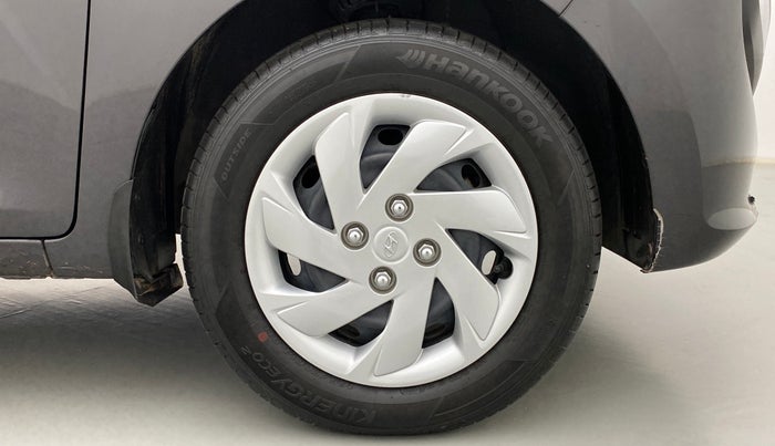 2020 Hyundai NEW SANTRO SPORTZ 1.1, Petrol, Manual, 3,953 km, Right Front Wheel