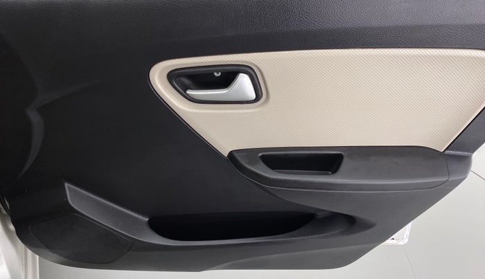 2019 Maruti Alto VXI, Petrol, Manual, 23,067 km, Driver Side Door Panels Control