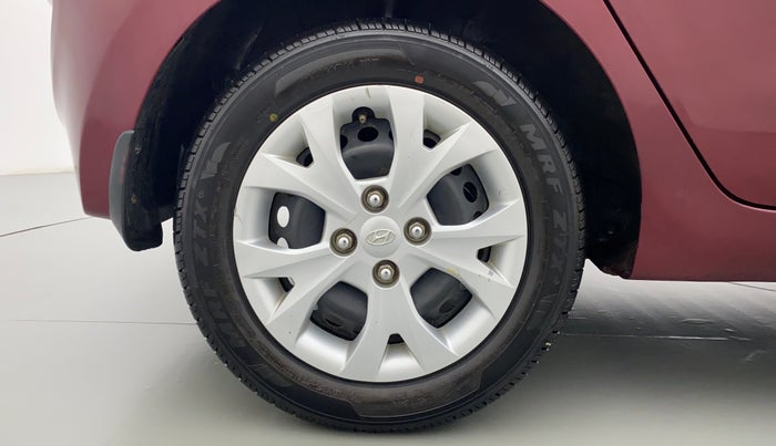 2014 Hyundai Grand i10 MAGNA 1.2 VTVT, Petrol, Manual, 18,828 km, Right Rear Wheel