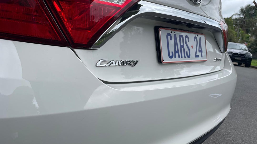 Badge (Boot Left Side)