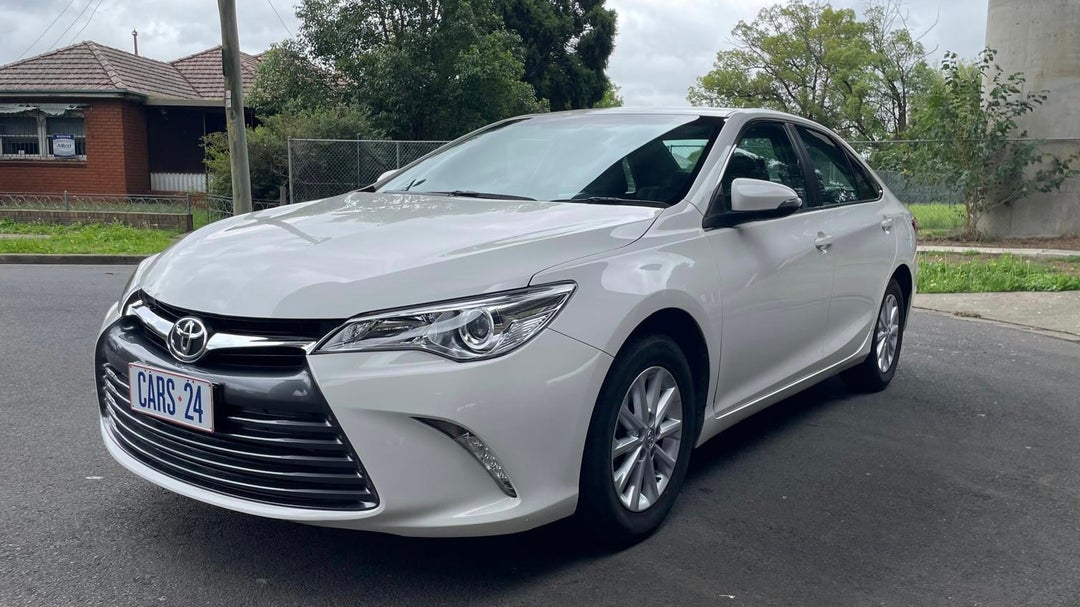 Left Front Diagonal (45- Degree) View