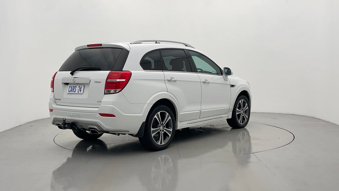 Right Back Diagonal (45- Degree) View