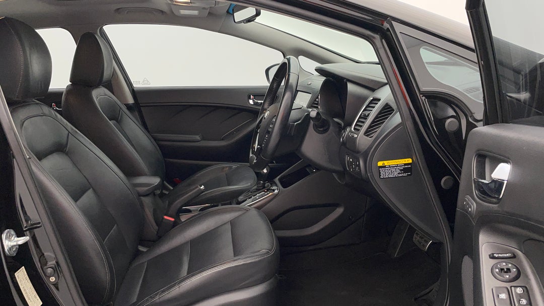 2016 Kia Cerato Sli, Automatic, 78068 km, Right Side Front Door Cabin View