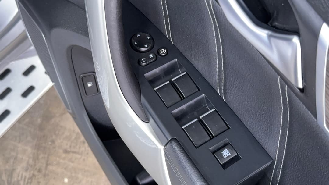 2020 Haval H9 Ultra, Automatic, 79005 km, Drivers Side Door Panel Controls