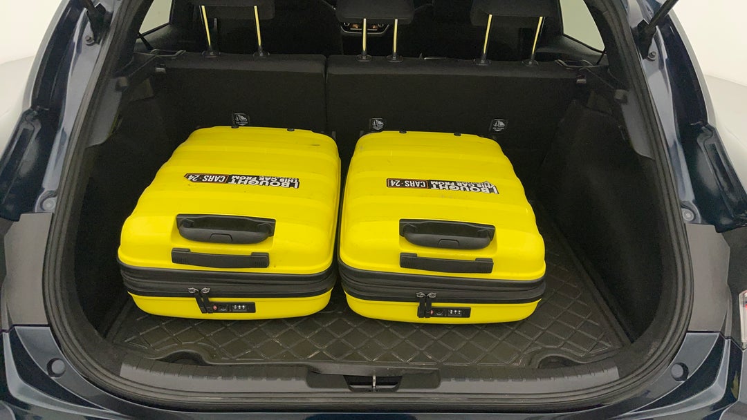 2020 Toyota Corolla Ascent Sport, Automatic, 115649 km, Boot Inside View with Luggage