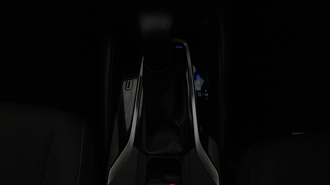 2020 Toyota Corolla Ascent Sport, Automatic, 115649 km, Gear Lever 