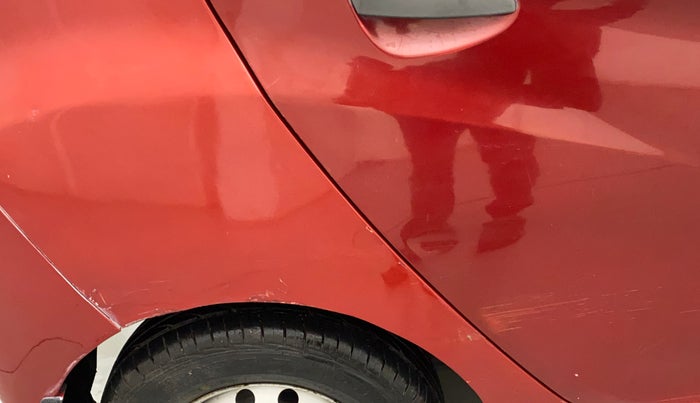 2013 Hyundai Eon ERA +, Petrol, Manual, 39,630 km, Right quarter panel - Paint has minor damage