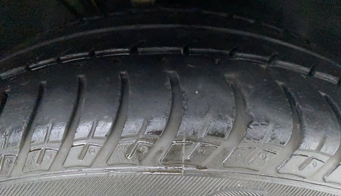 2018 Skoda Octavia LK 1.8 TSI AT, Petrol, Automatic, 8,162 km, Left Front Tyre Tread