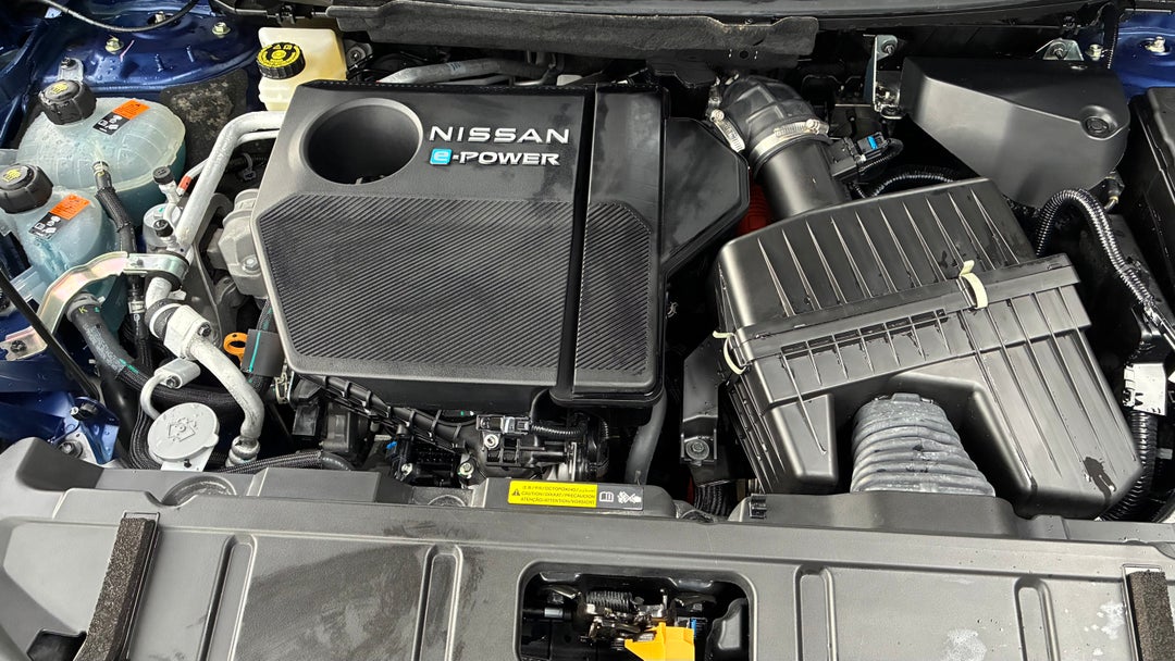 Open Bonnet (Engine)