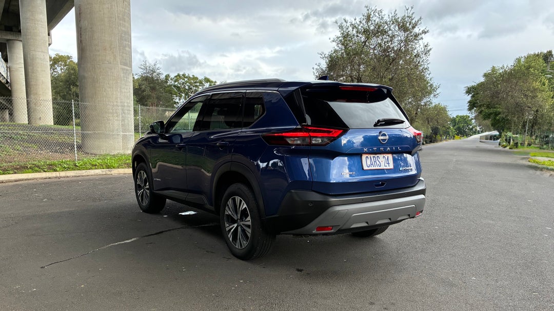 Left Back Diagonal (45- Degree) View