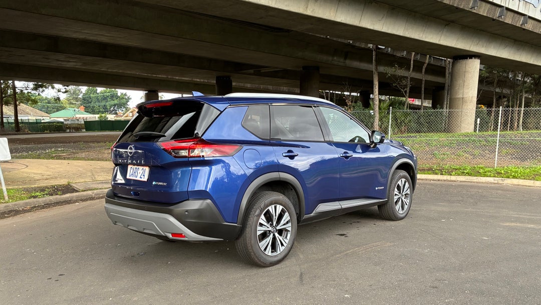 Right Back Diagonal (45- Degree) View