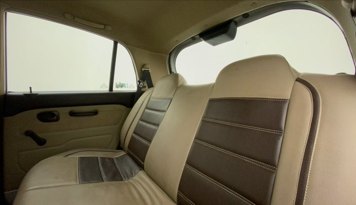 2012 Hyundai Santro Xing GL, Petrol, Manual, 51,860 km, Right Side Rear Door Cabin