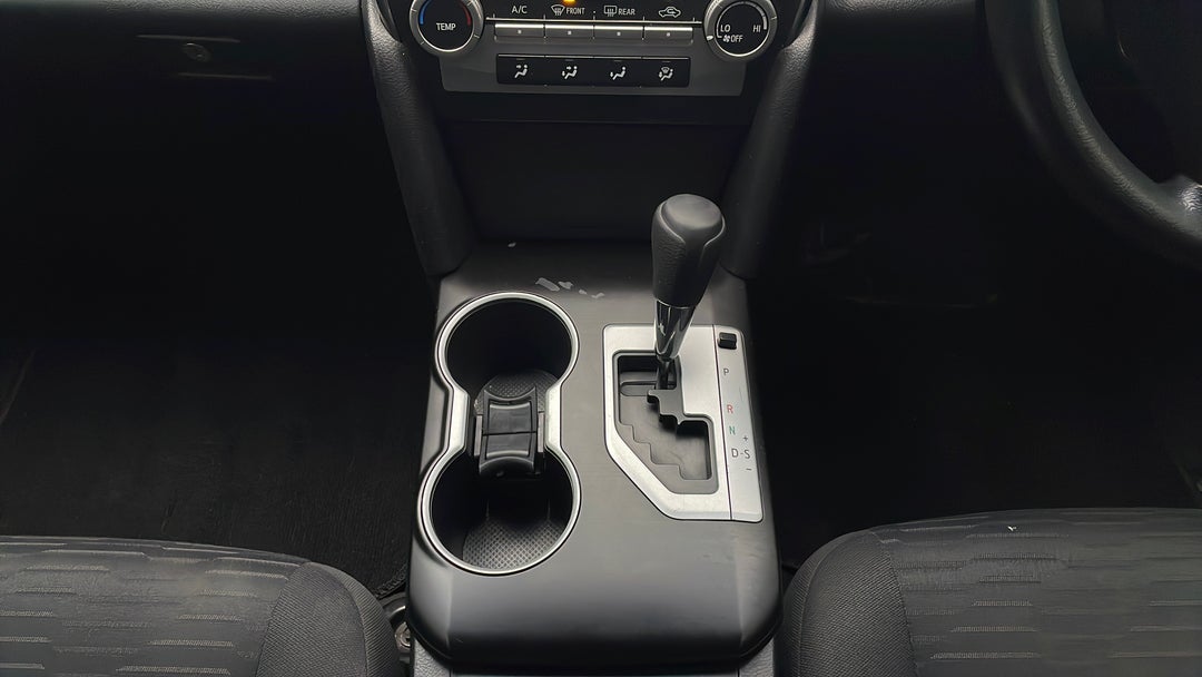 2017 Toyota Camry Altise, Automatic, 99505 km, Gear Lever 