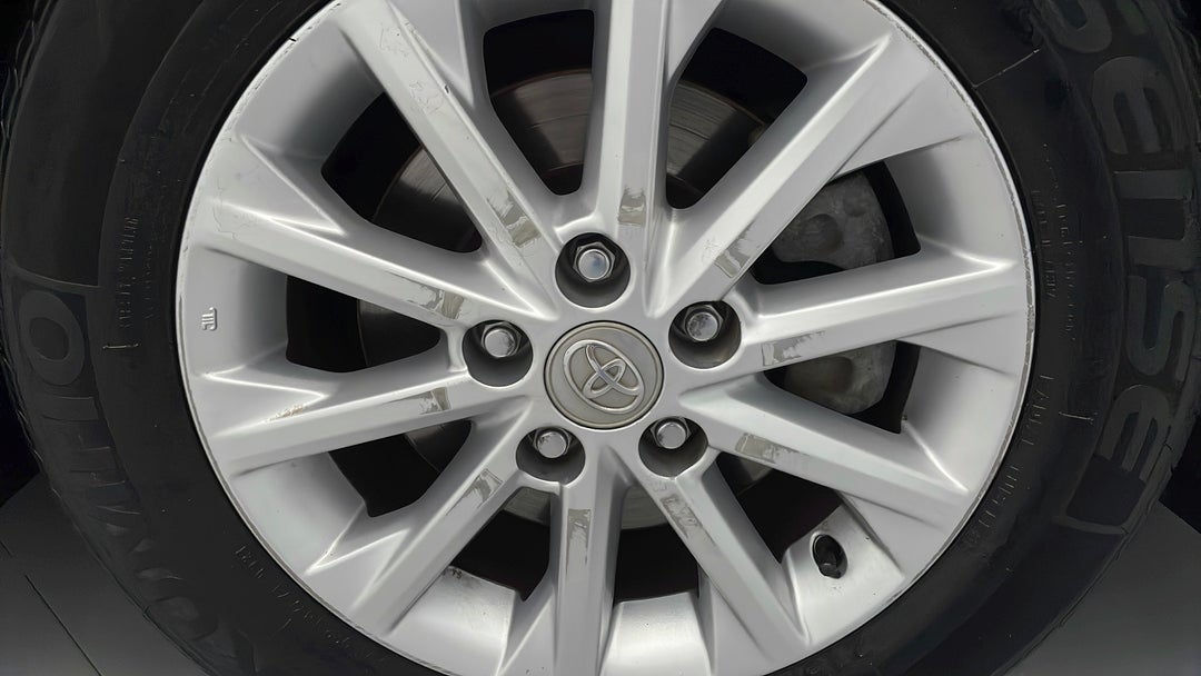 2017 Toyota Camry Altise, Automatic, 99505 km, Wheels Rim Front RHS Scratch