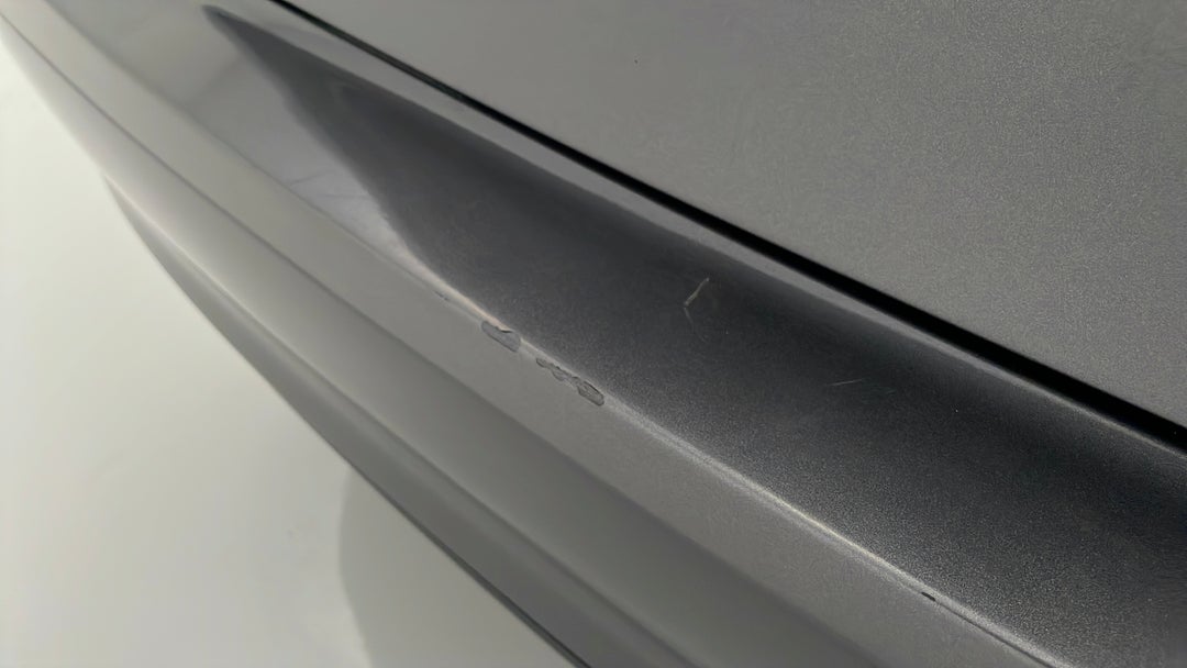 2017 Toyota Camry Altise, Automatic, 99505 km, Bumper Rear Chip