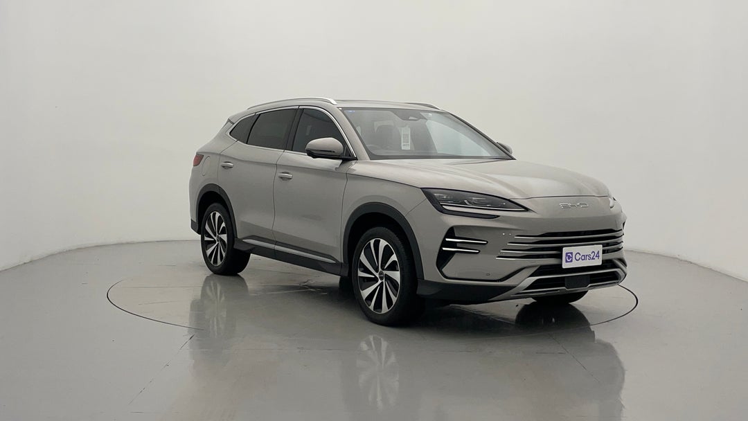 Right Front Diagonal (45- Degree) View