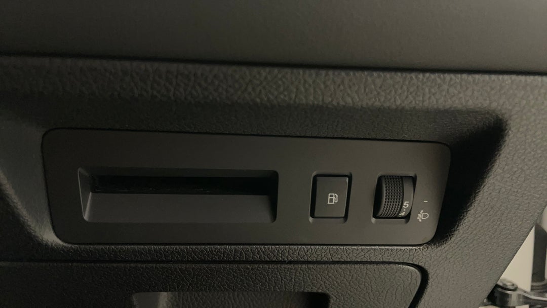 Utility Switches/Buttons