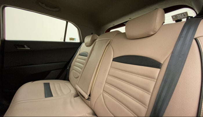 2016 Hyundai Creta S 1.6 PETROL, Petrol, Manual, 87,238 km, Right Side Rear Door Cabin