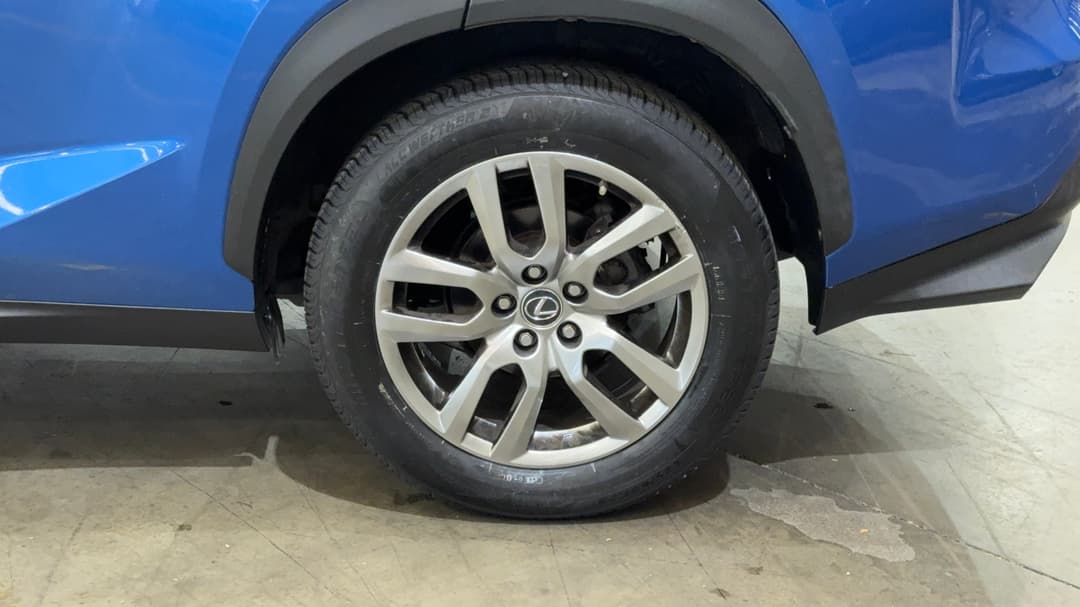 2017 Lexus Nx300 Luxury (AWD), Automatic, 113397 km, Left Rear Wheel