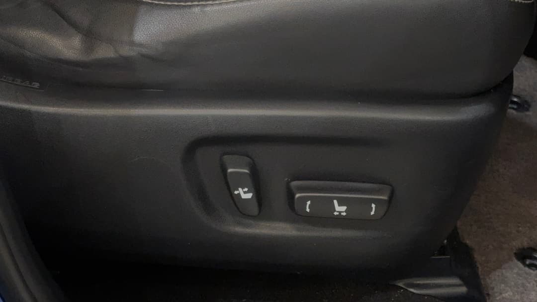 2017 Lexus Nx300 Luxury (AWD), Automatic, 113397 km, Drivers Side Adjustment Panel