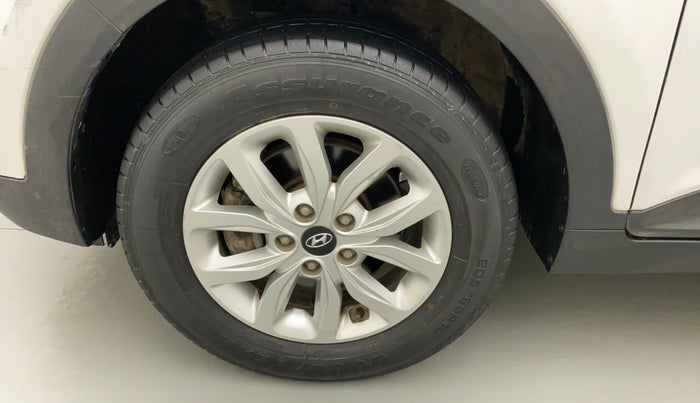 2019 Hyundai Creta SX 1.6 PETROL, Petrol, Manual, 20,920 km, Left front tyre - Minor crack