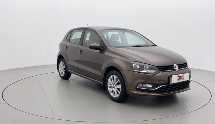 2016 Volkswagen Polo HIGHLINE1.2L, Petrol, Manual, 37,883 km, Right Front Diagonal