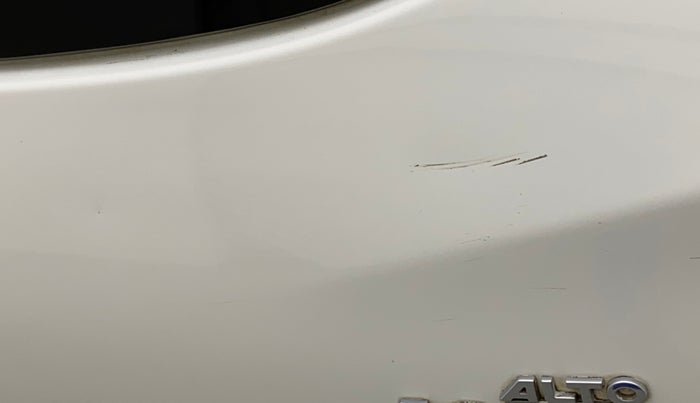 2017 Maruti Alto K10 VXI, Petrol, Manual, 35,468 km, Dicky (Boot door) - Minor scratches