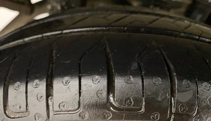 2017 Maruti Alto K10 VXI, Petrol, Manual, 35,468 km, Right Rear Tyre Tread