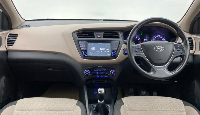 2016 Hyundai Elite i20 ASTA 1.2 (O), Petrol, Manual, 27,976 km, Dashboard