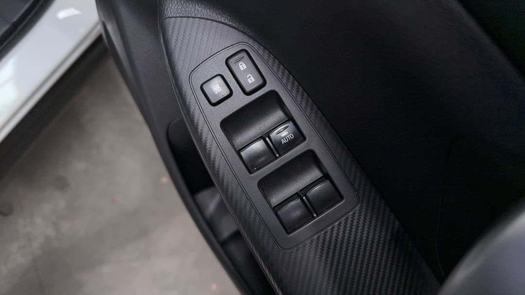 2022 Mitsubishi Eclipse Cross Es (2WD), Automatic, 44961 km, Drivers Side Door Panel Controls