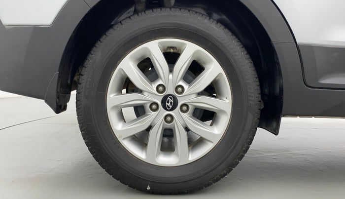 2019 Hyundai Creta 1.6 SX VTVT, Petrol, Manual, 28,596 km, Right Rear Wheel