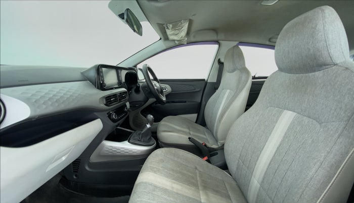 2020 Hyundai GRAND I10 NIOS SPORTZ CNG MT, CNG, Manual, 79,701 km, Right Side Front Door Cabin