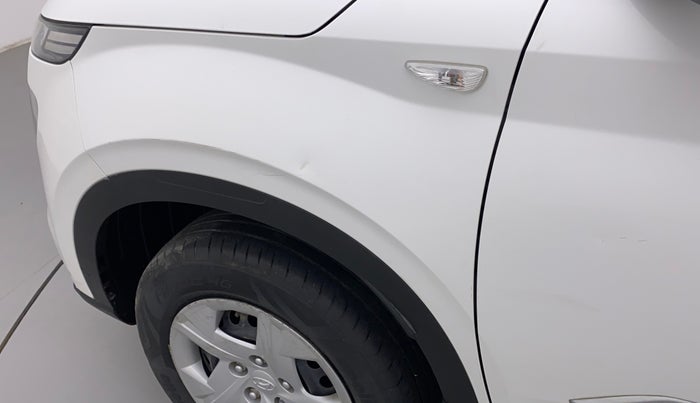 2020 Hyundai VENUE S 1.2, Petrol, Manual, 44,128 km, Left fender - Minor scratches