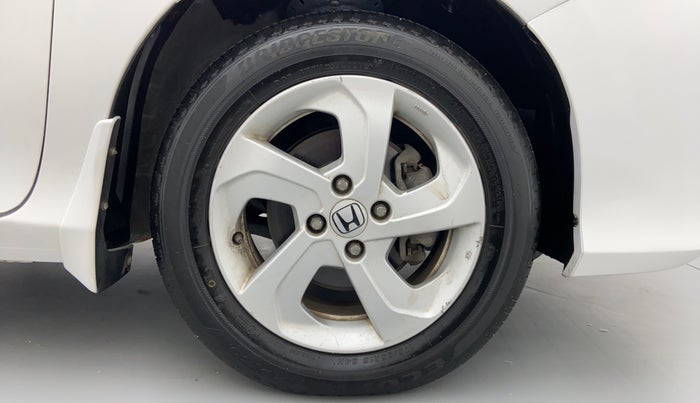 2014 Honda City V MT PETROL, Petrol, Manual, 43,394 km, Right Front Tyre