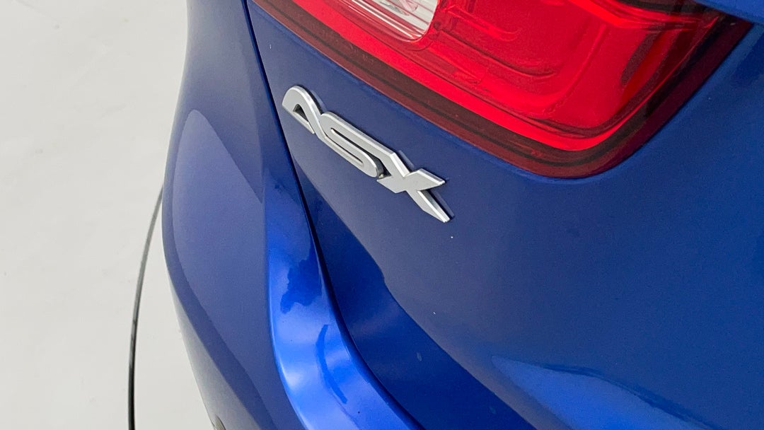 Badge (Boot Left Side)