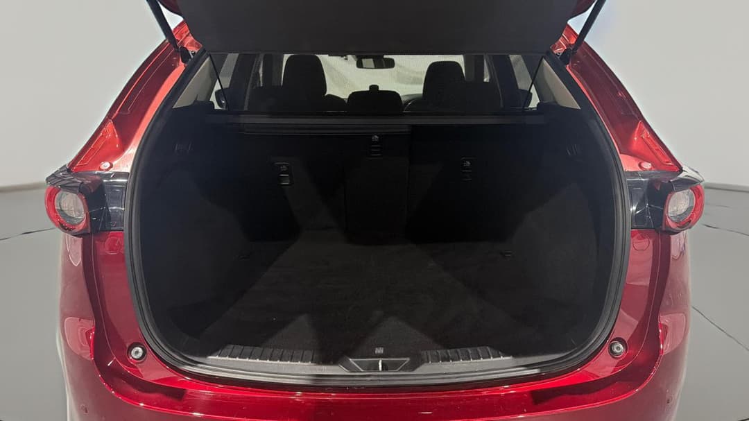2021 Mazda CX-5 Maxx Sport (AWD), Automatic, 78601 km, Boot Inside View