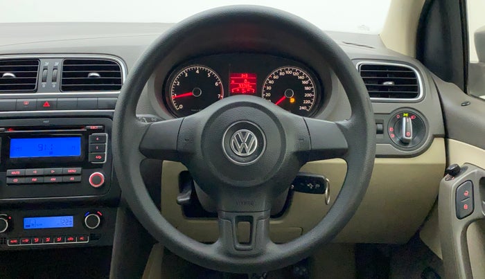 2011 Volkswagen Vento HIGHLINE 1.6 MPI, Petrol, Manual, 97,769 km, Steering Wheel Close Up