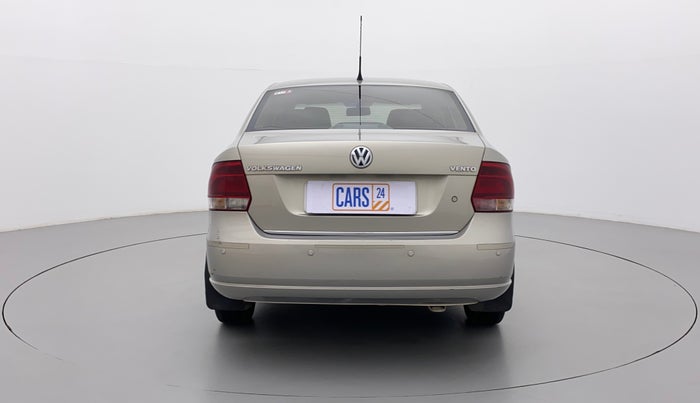 2011 Volkswagen Vento HIGHLINE 1.6 MPI, Petrol, Manual, 97,769 km, Back/Rear