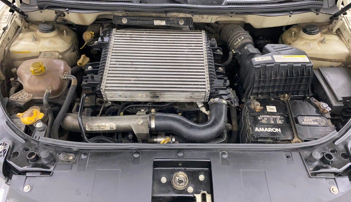 2019 Mahindra XUV500 W11 (O) AT, Diesel, Automatic, 87,992 km, Open Bonet