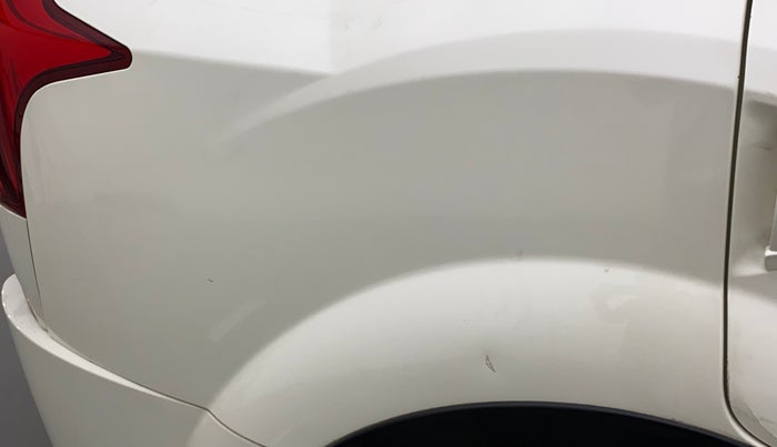 2019 Mahindra XUV500 W11 (O) AT, Diesel, Automatic, 87,992 km, Right quarter panel - Slightly dented