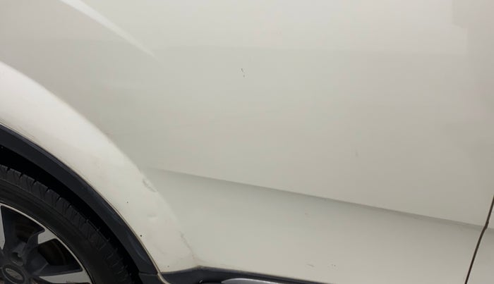 2019 Mahindra XUV500 W11 (O) AT, Diesel, Automatic, 87,064 km, Right rear door - Slightly dented